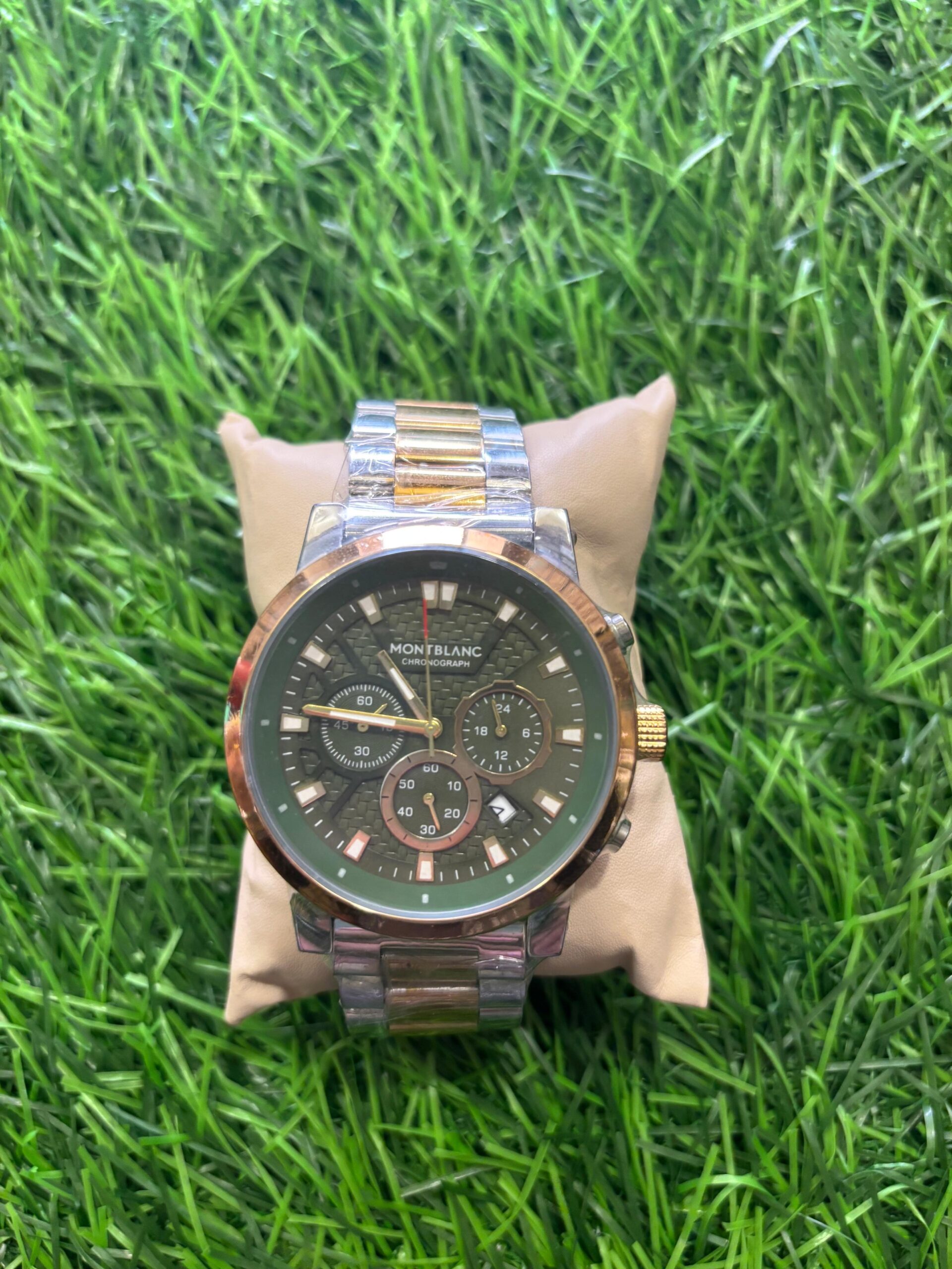 WhatsApp Image 2025-09-21 at 5.54.42 PM M🔥nt Bl🔥nc Dual Tone (Gold, Silver & Green) watch - Image 1