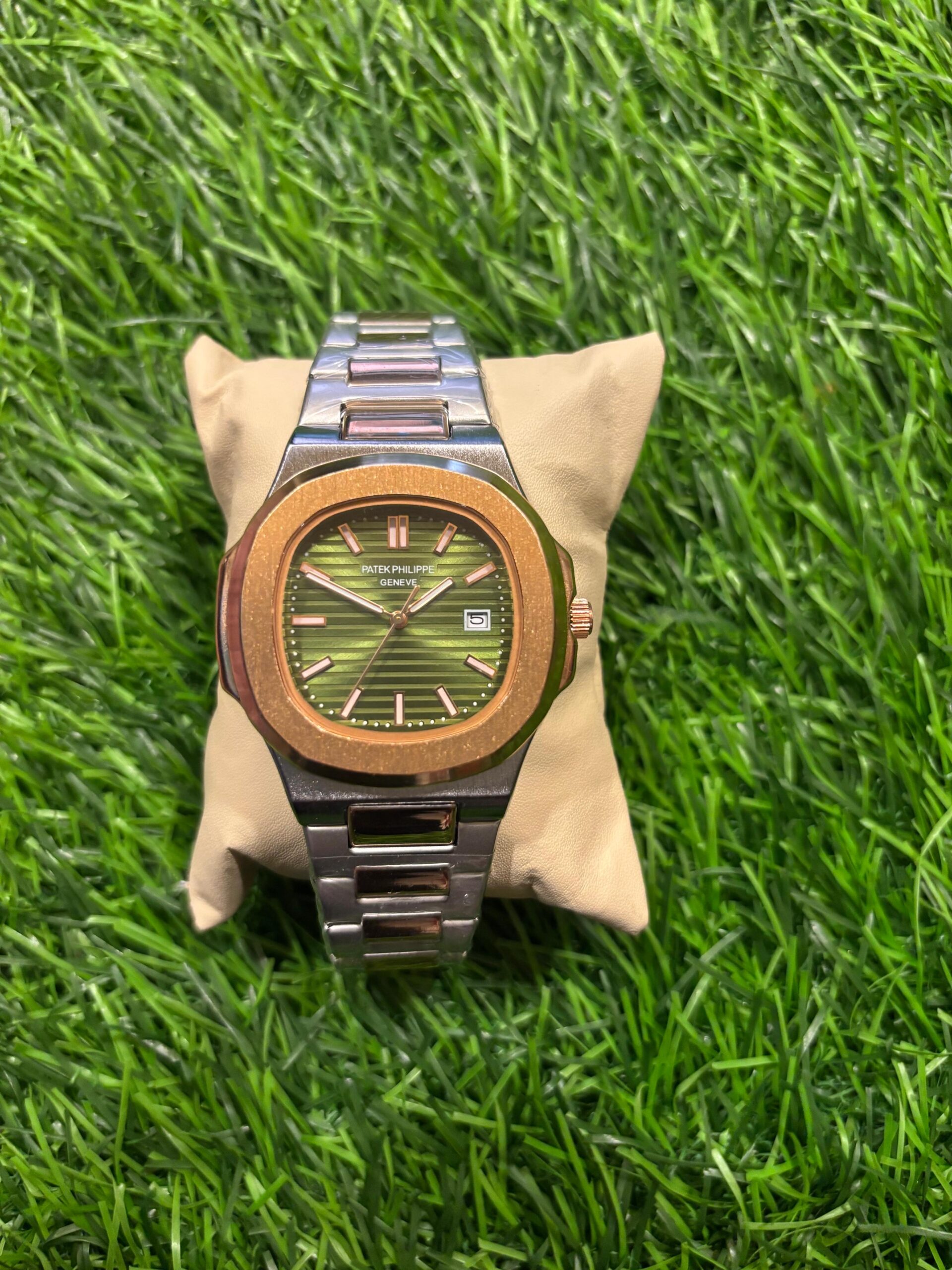 WhatsApp Image 2025-09-22 at 5.30.29 PM P🔥tek Ph🔥lippe dual tone watch - Image 1