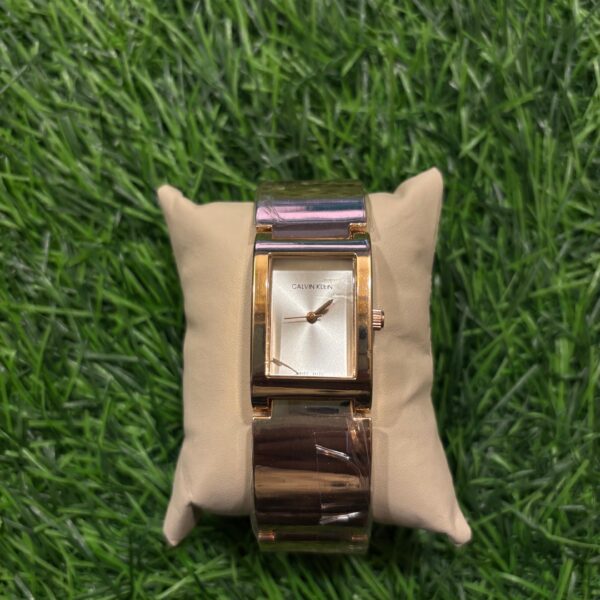 C🔥lvin Kl🔥in Rose Gold watch for Women's
