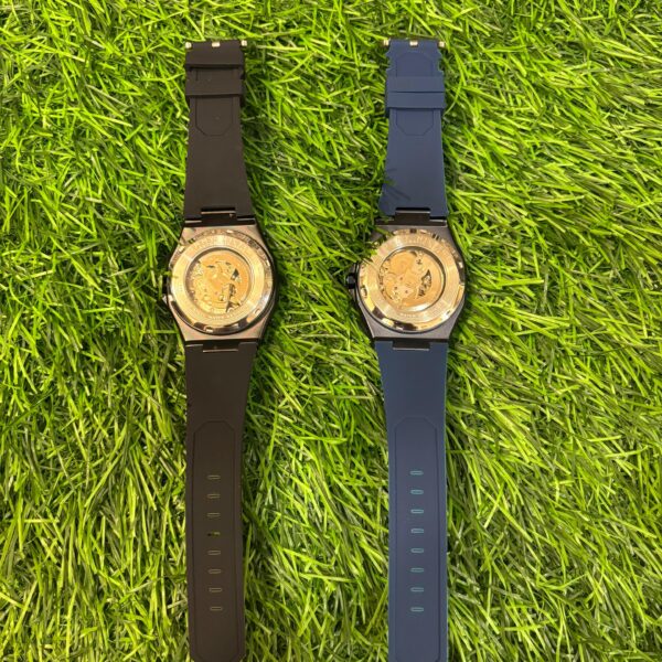 T🔥mmy Hil🔥iger Automatic Silicon belt watch (Black & Blue Colour)