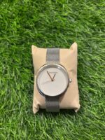 C🔥lvin Kl🔥in Silver Chain watch for Women's
