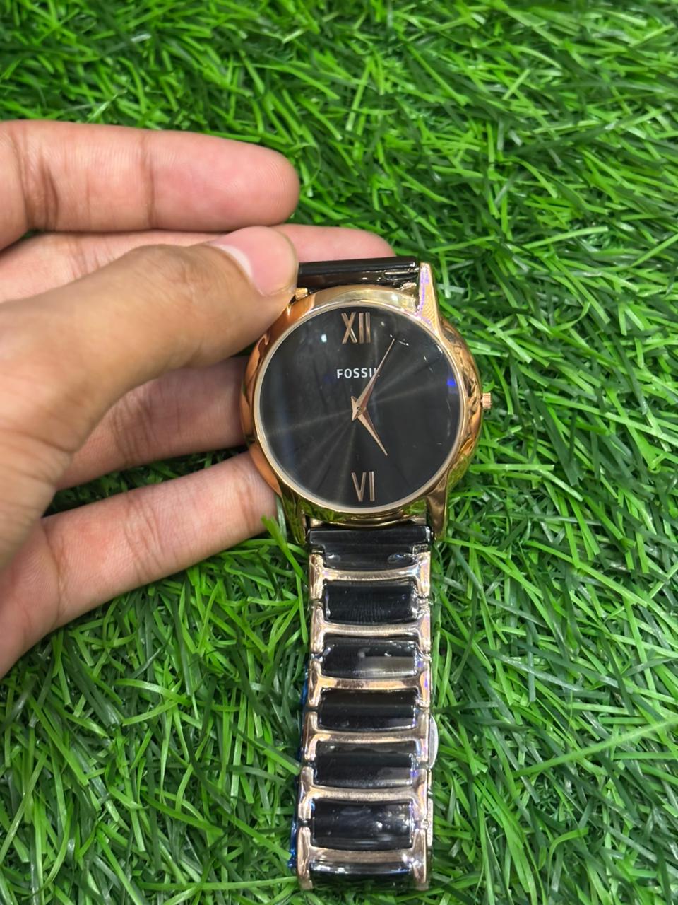 WhatsApp Image 2025-10-04 at 10.37.44 AM F🔥ssil ceramic black chain for women - Image 1