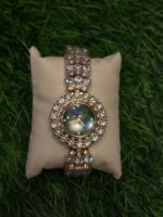 D🔥or luxurious stone Green Dial watch for women - Image 2