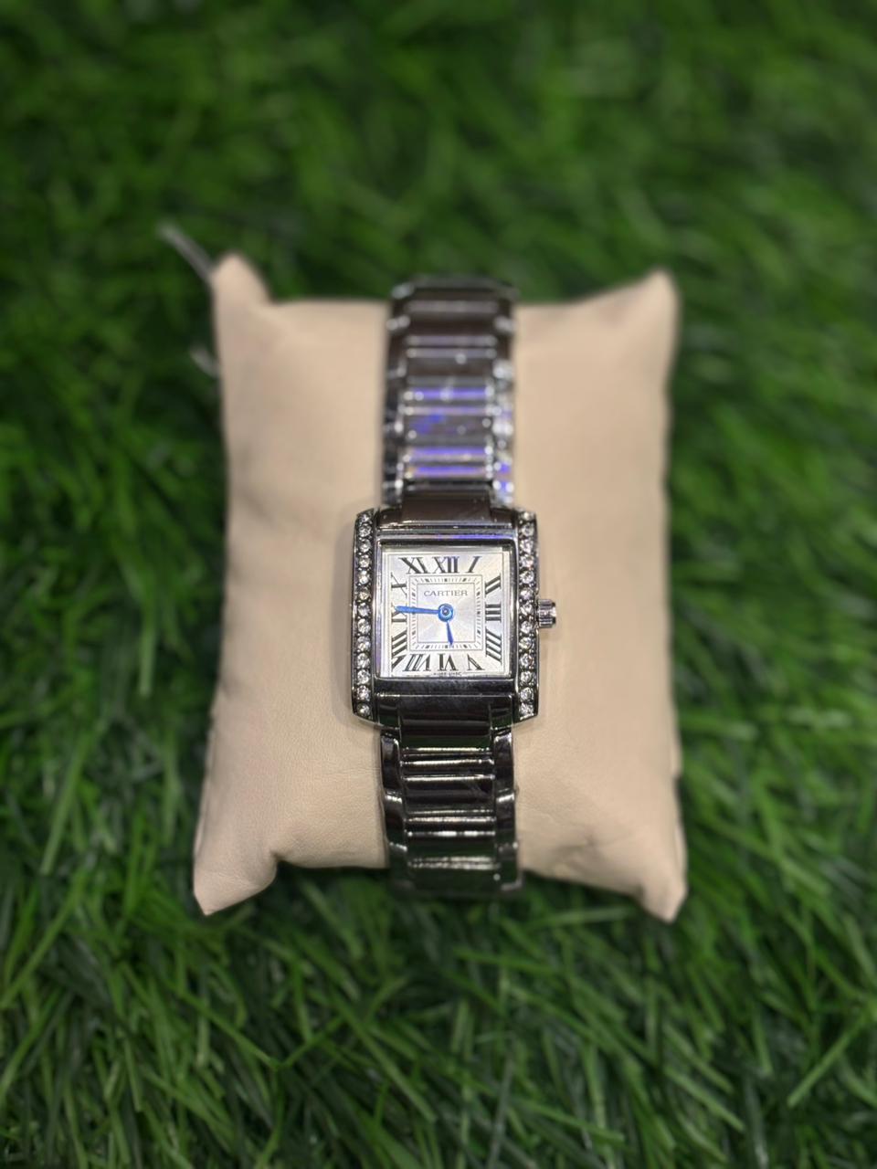 WhatsApp Image 2025-10-04 at 2.14.00 AM C🔥rtier unisex Silver watch - Image 1