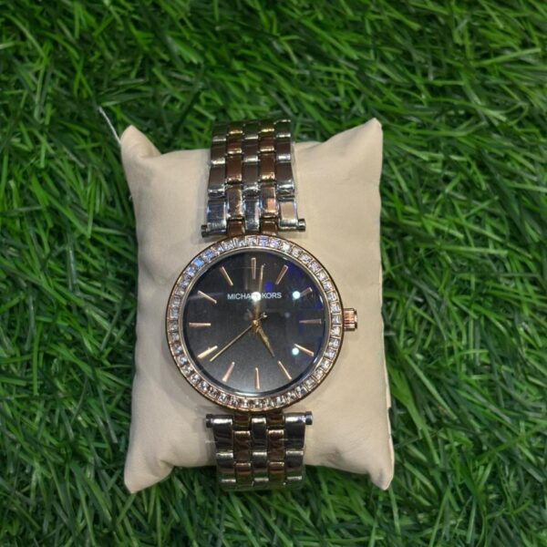 M🔥ch🔥el K🔥rs Parker model black dial watch for Women's