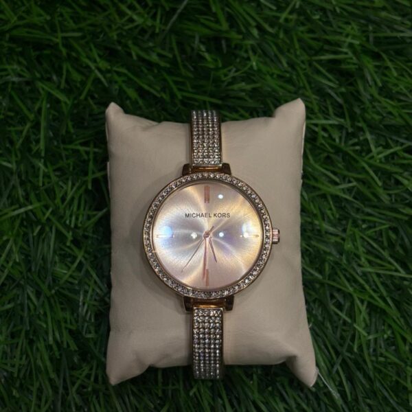 M🔥ch🔥el K🔥rs Darci Pavé model wristlet watch for Women's