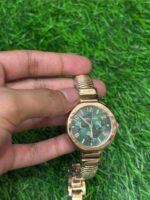 M🔥ch🔥el K🔥rs Rose gold watch for women's - Image 2