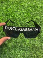 D🔥lce & G🔥bbana logo displayed shades For men