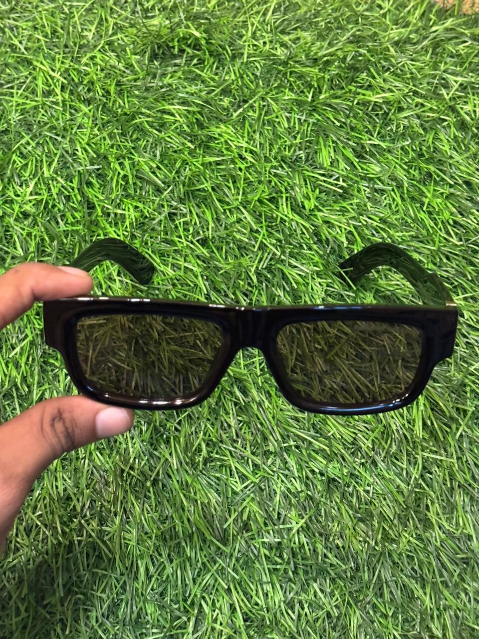 WhatsApp Image 2025-10-05 at 1.50.49 AM C🔥hrome H🔥earts Shades For Men - Image 1