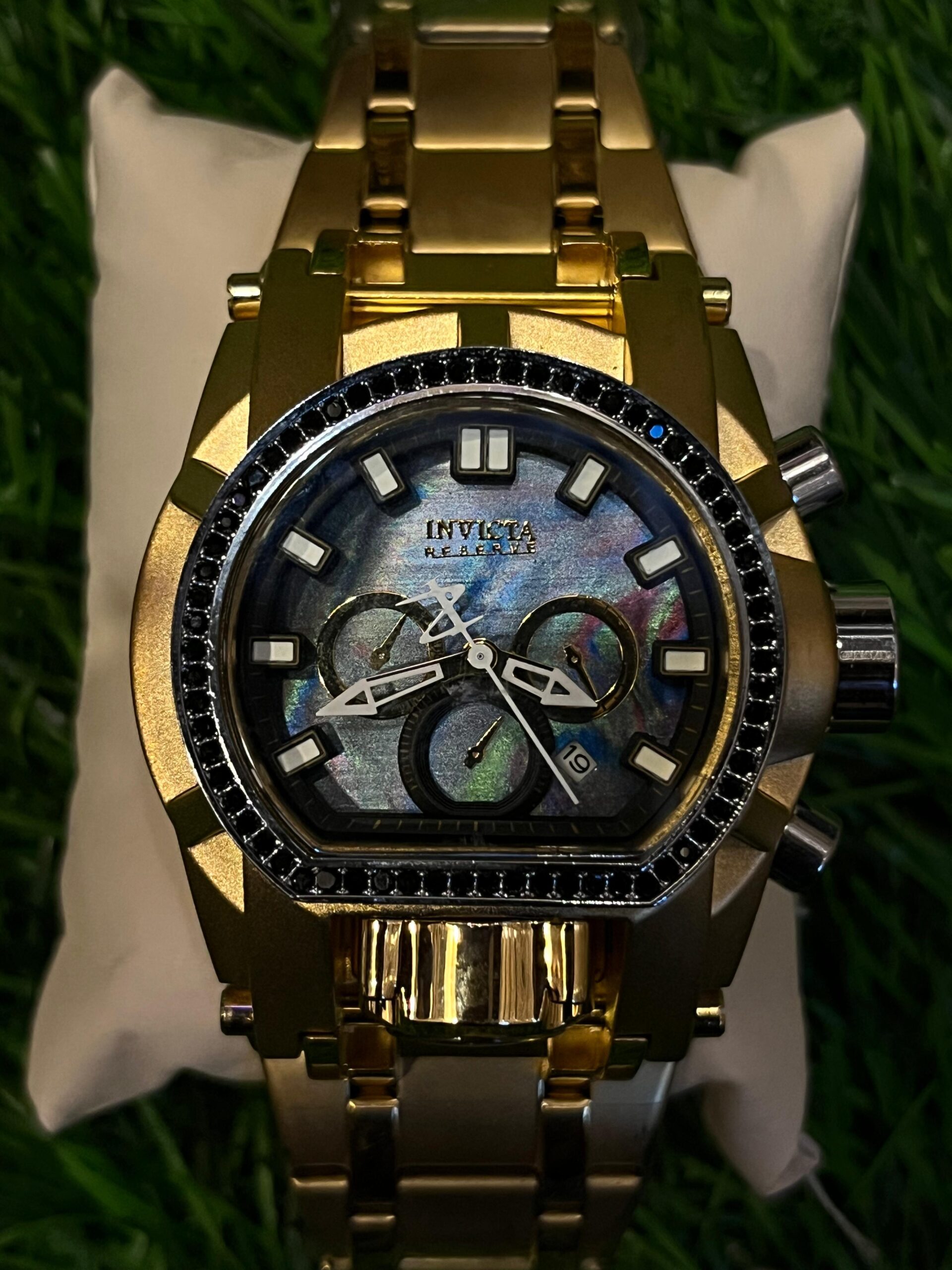WhatsApp Image 2025-10-25 at 6.44.59 PM Inv🔥cta bold Bolt Zeus Golden Chain watch for men - Image 1