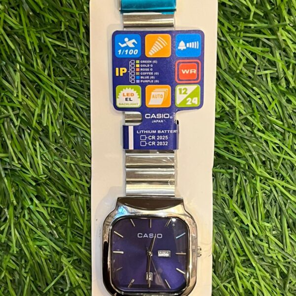 C🔥si🔥 silver chain Unisex Watch (blue dial)