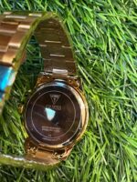 G🔥ess gold chain green roman dial watch for men's - Image 5