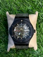 H🔥bl🔥t black silicon belt watch for men