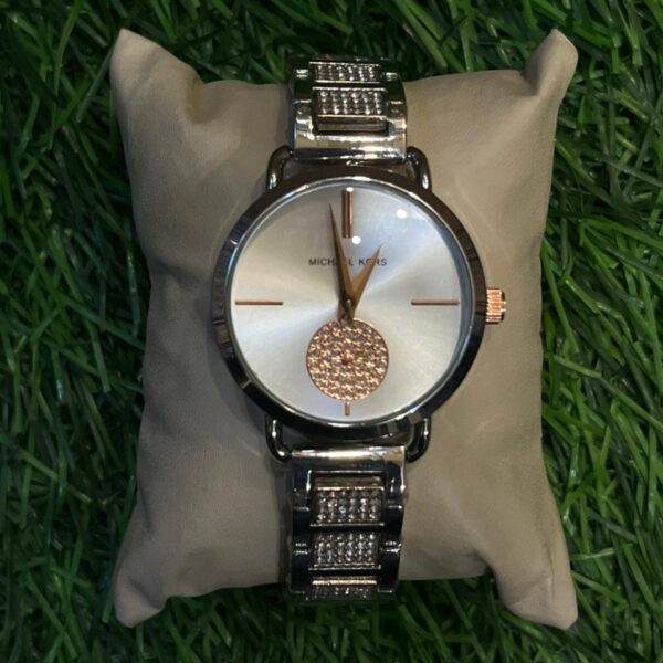 M🔥ch🔥el K🔥rs silver chain watch for ladies