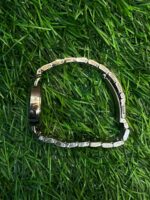 M🔥ch🔥el K🔥rs silver chain watch for ladies - Image 4