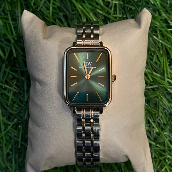 D🔥niel W🔥ellington dual tone chain watch for ladies